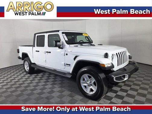 2022 Jeep Gladiator Sport S