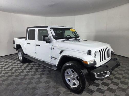 2022 Jeep Gladiator Sport S
