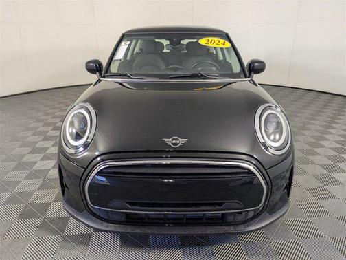 2024 MINI Hardtop Cooper