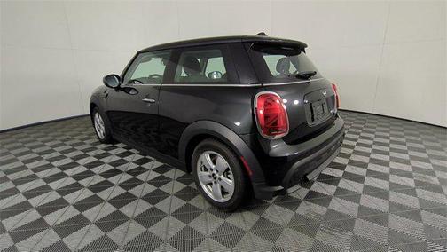 2024 MINI Hardtop Cooper