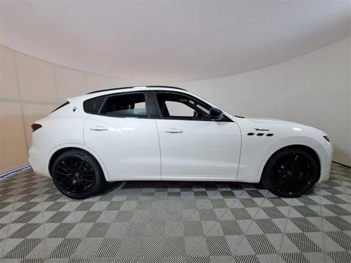 2024 Maserati Levante Modena Ultima