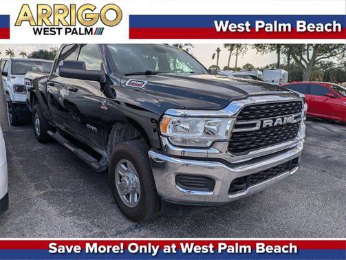 2022 RAM 2500 Big Horn Crew Cab 4x4 6'4' Box