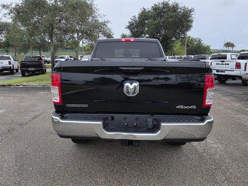 2022 RAM 2500 Big Horn Crew Cab 4x4 6'4' Box