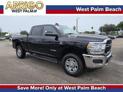 2022 RAM 2500 Big Horn Crew Cab 4x4 6'4' Box