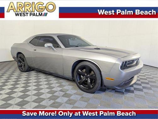 2013 Dodge Challenger SXT