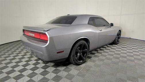 2013 Dodge Challenger SXT