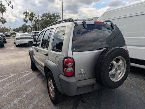 2005 Jeep Liberty Sport