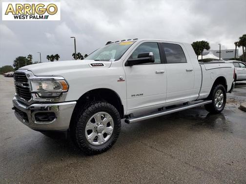 2019 RAM 3500 Big Horn Mega Cab 4x4 6'4' Box