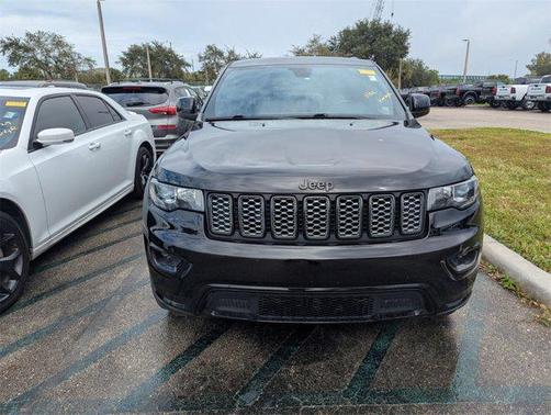 2021 Jeep Grand Cherokee Laredo