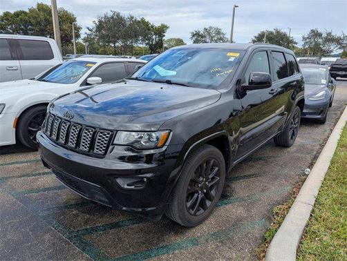 2021 Jeep Grand Cherokee Laredo