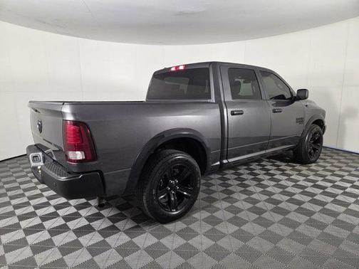 2024 RAM 1500 Classic Warlock Crew Cab 4x2 5'7' Box