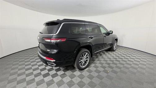 2025 Jeep Grand Cherokee L Summit