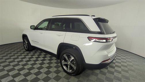2024 Jeep Grand Cherokee Limited X