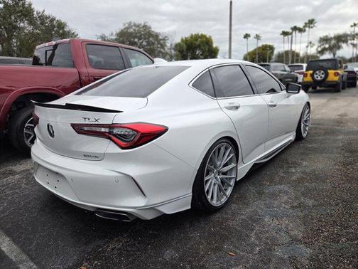 2022 Acura TLX Technology