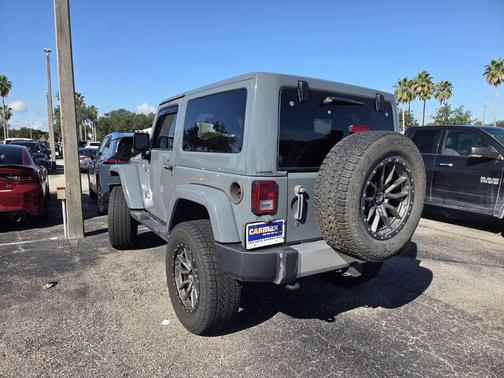 Anvil Clearcoat 2015 Jeep Wrangler Sahara