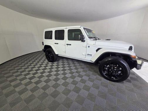 2025 Jeep Wrangler 4xe Sahara
