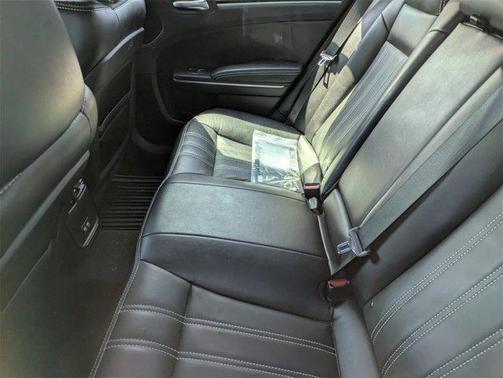 2021 Chrysler 300 S