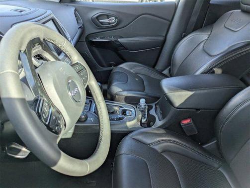 2023 Jeep Cherokee Altitude