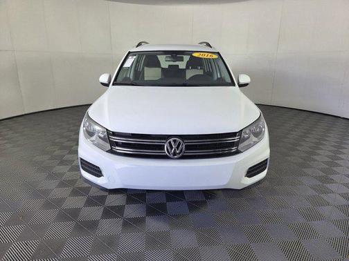 2016 Volkswagen Tiguan S
