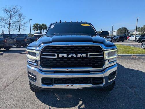 2022 RAM 2500 Big Horn Mega Cab 4x4 6'4'' Box