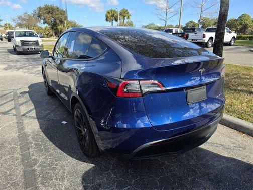2021 Tesla Model Y Long Range Dual Motor All-Wheel Drive