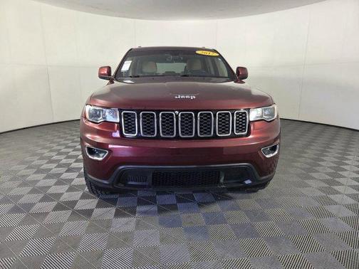 Velvet Red Pearlcoat 2017 Jeep Grand Cherokee Laredo