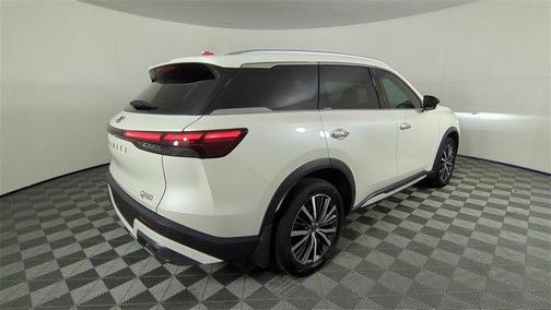 2023 INFINITI QX60 SENSORY
