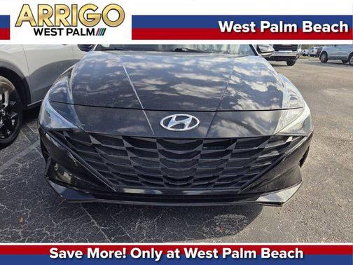 2021 Hyundai ELANTRA SE