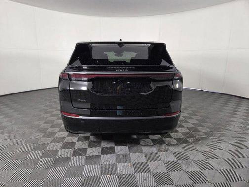 Diamond Black Crystal Pearlcoat 2025 Jeep Wagoneer S Launch Edition
