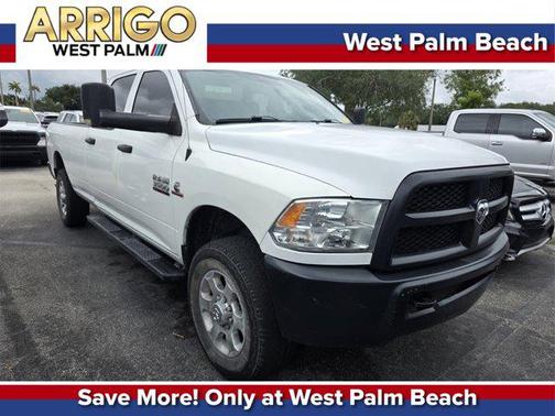 2017 RAM 3500 Tradesman Crew Cab 4x4 8' Box