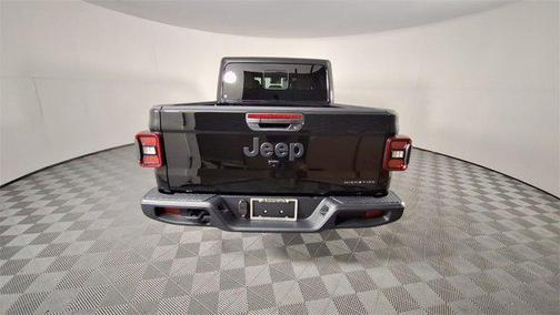2025 Jeep Gladiator High Tide