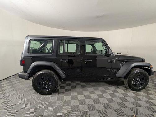 Black Clearcoat 2026 Jeep Wrangler Sport