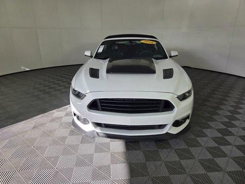 Oxford White 2016 Ford Mustang GT Premium