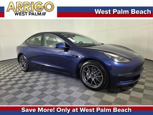 2021 Tesla Model 3 Standard Range Plus