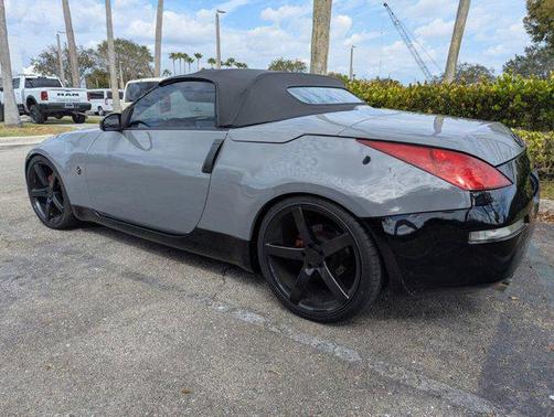 2005 Nissan 350Z Touring