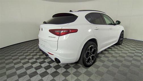 2022 Alfa Romeo Stelvio Ti