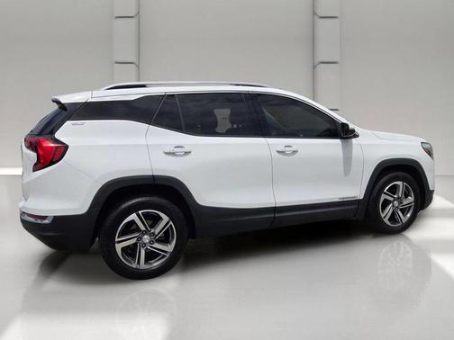 Summit White 2020 GMC Terrain SLT