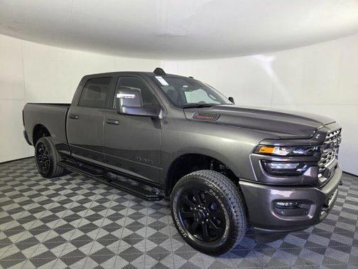 2025 RAM 2500 Big Horn Crew Cab 4x4 6'4' Box