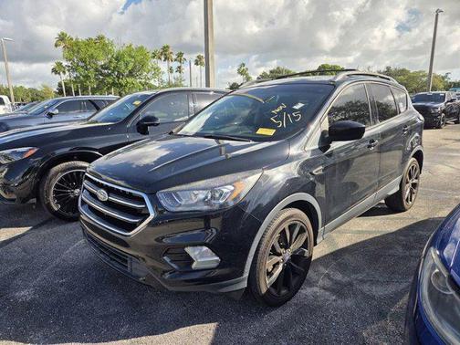 Shadow Black 2018 Ford Escape SE