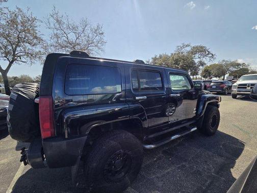 2010 Hummer H3 Alpha