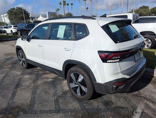2025 Volkswagen Taos 1.5T S