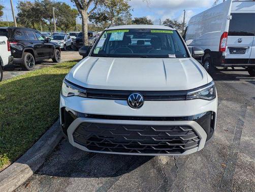 2025 Volkswagen Taos 1.5T S