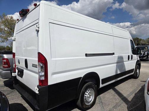 Bright White Clearcoat 2023 RAM ProMaster 3500 High Roof