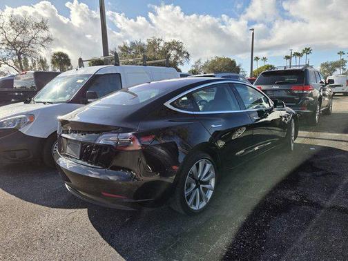 2018 Tesla Model 3 Mid Range