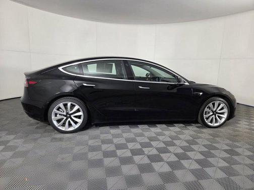 2018 Tesla Model 3 Mid Range