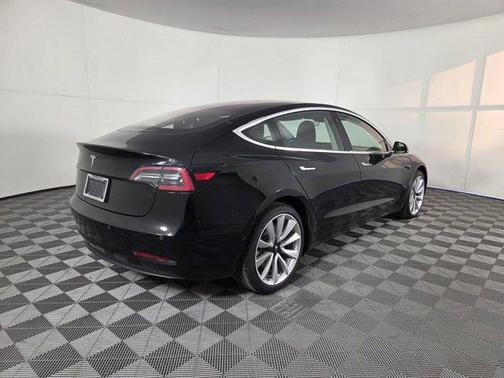 2018 Tesla Model 3 Mid Range