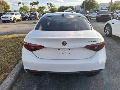 2020 Alfa Romeo Giulia Ti Sport