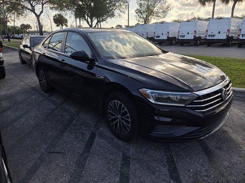 Deep Black Pearl 2019 Volkswagen Jetta 1.4T SEL