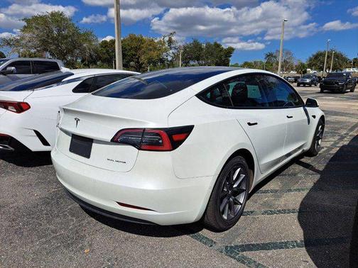 2021 Tesla Model 3 Long Range