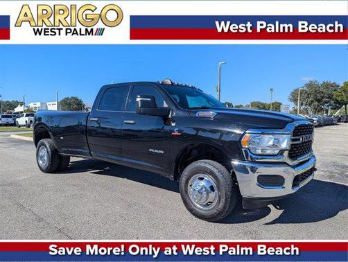 2023 RAM 3500 Big Horn Crew Cab 4x4 8' Box